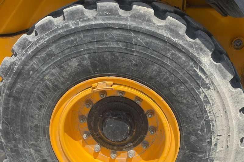 OmecoHub - Immagine JCB 437ZX-T4F